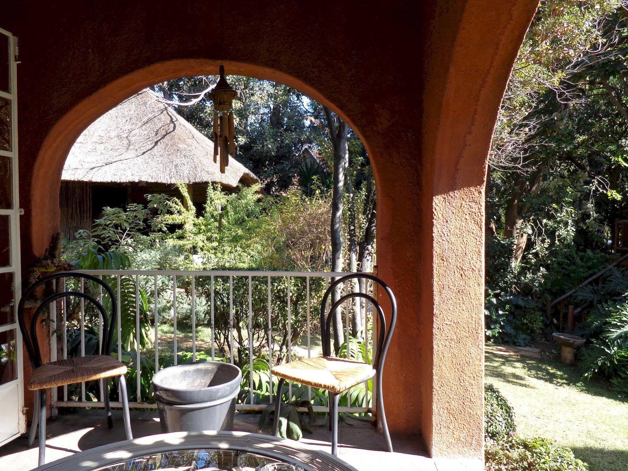 Treetops & Treats Guest House Pretoria-Noord Εξωτερικό φωτογραφία
